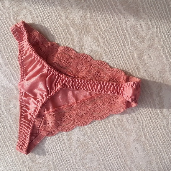 🌴3/$10 NWOT Parisa thong - Picture 2 of 6